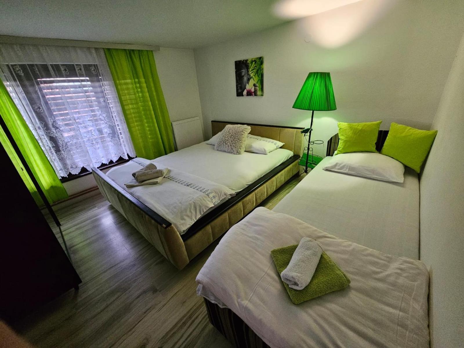 Apartmani, Sobe Ziza Bezdan Luaran gambar